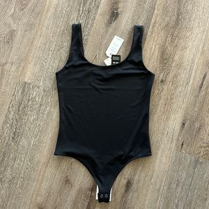 Express body contour collection high compression body suit medium new with tags